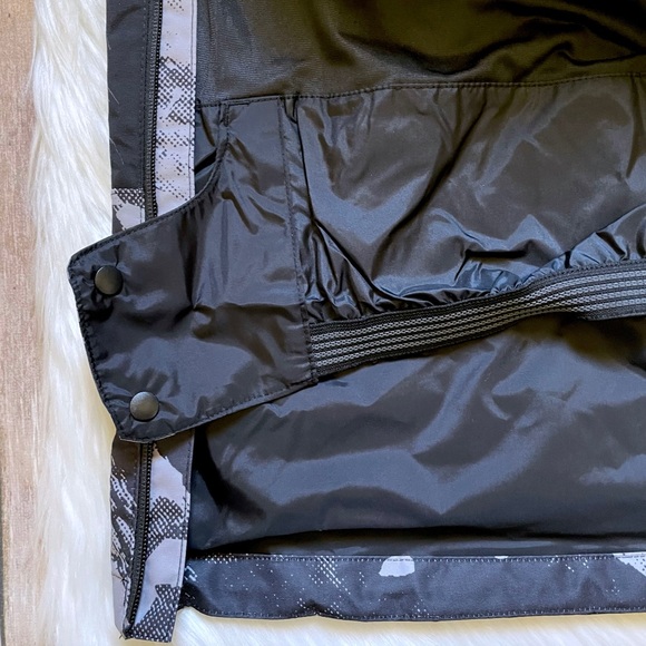 The North Face Men’s Silvani Anorak Jacket - Picture 7 of 11